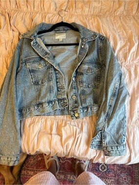 H&M Light Blue Cropped Denim Jacket
